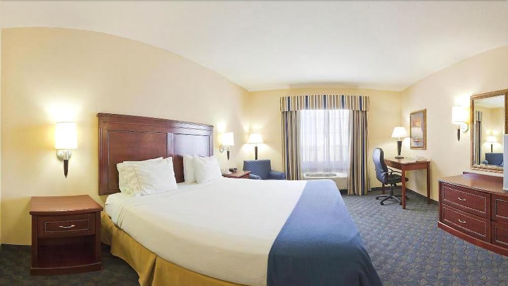 Holiday Inn Express Hotel & Suites Pampa By Ihg Екстер'єр фото