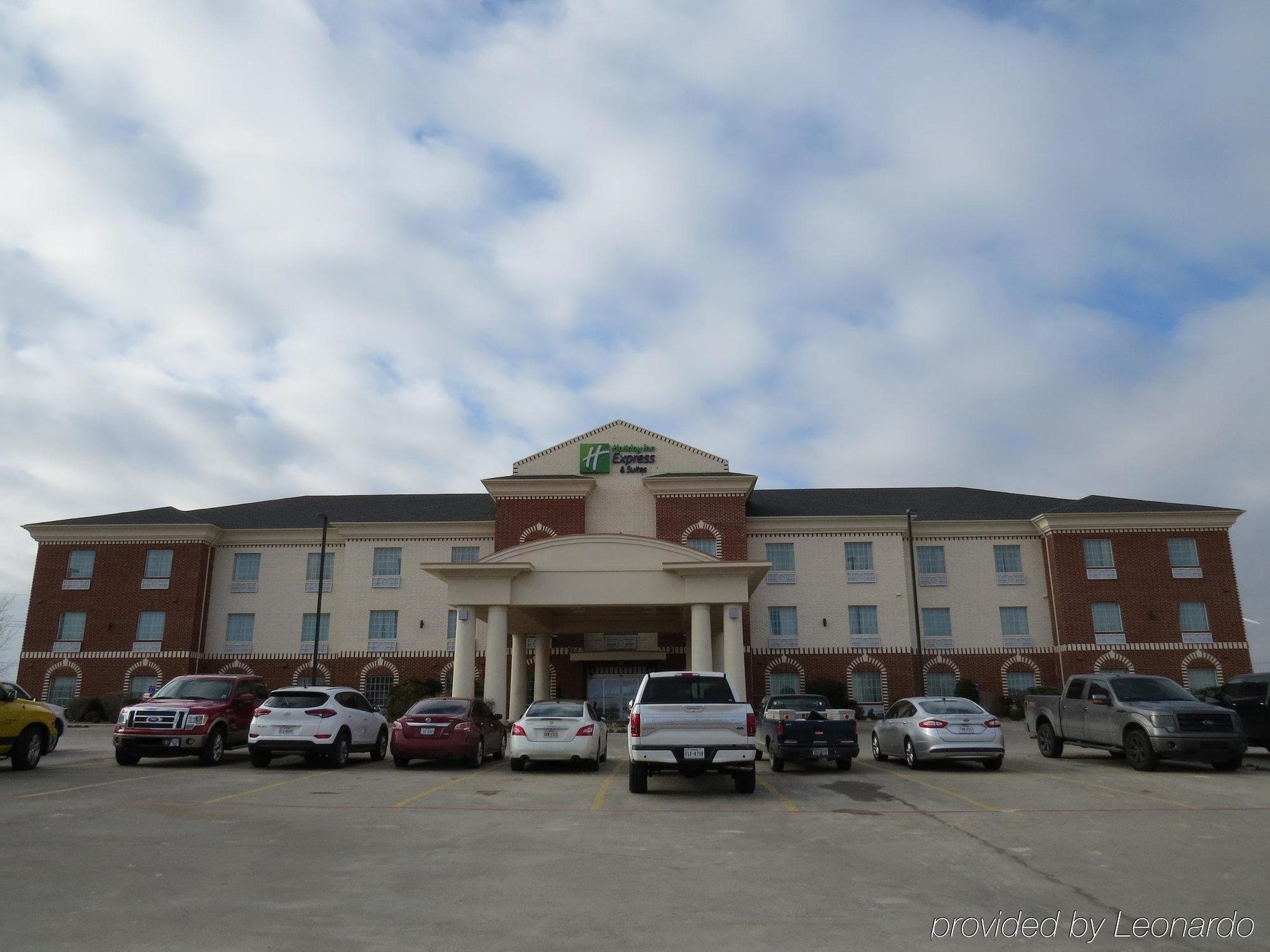 Holiday Inn Express Hotel & Suites Pampa By Ihg Екстер'єр фото