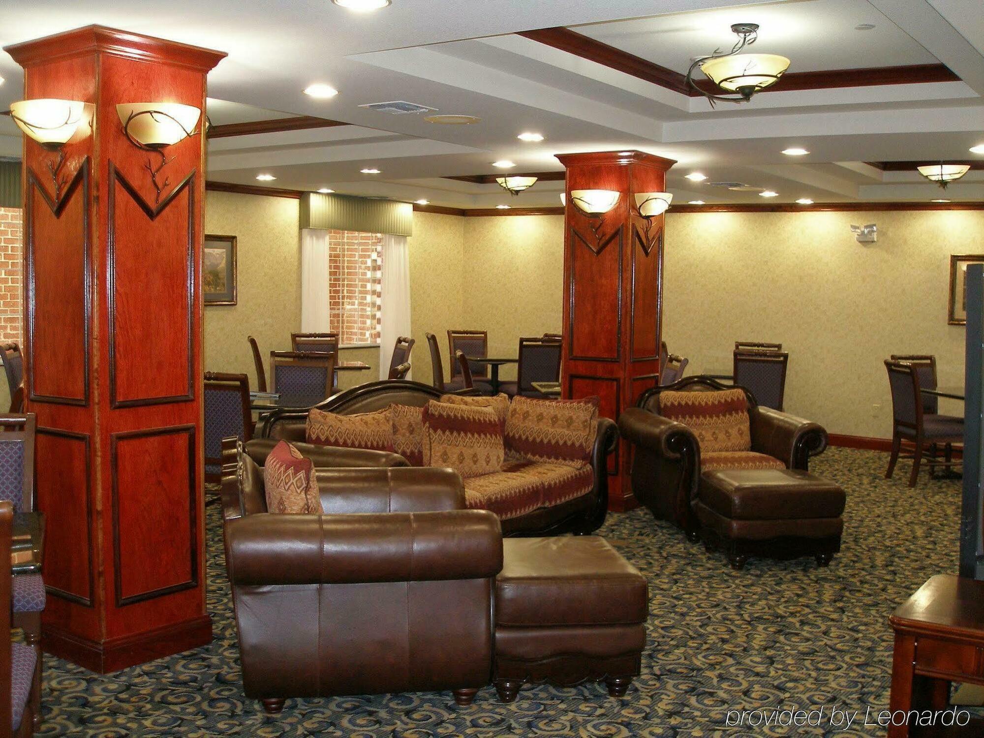 Holiday Inn Express Hotel & Suites Pampa By Ihg Екстер'єр фото