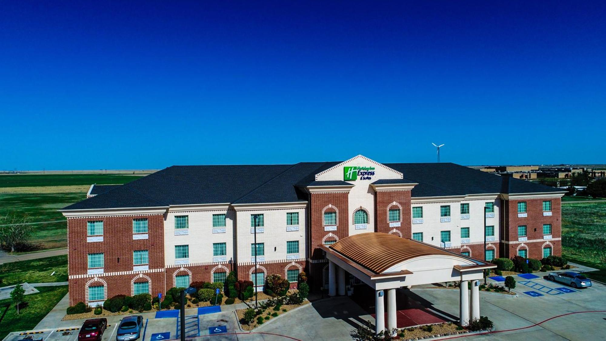 Holiday Inn Express Hotel & Suites Pampa By Ihg Екстер'єр фото